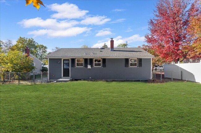 Photo - 128 E Military Dr