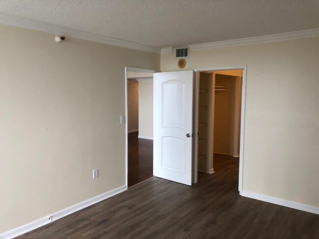 Photo - 20505 E Country Club Dr