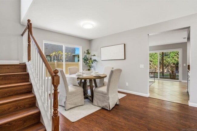 Photo - 10684 Stanwell Pl