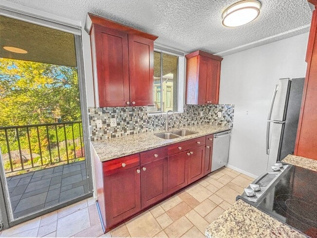 Photo - 1Bd/1Ba Kirkland Condo