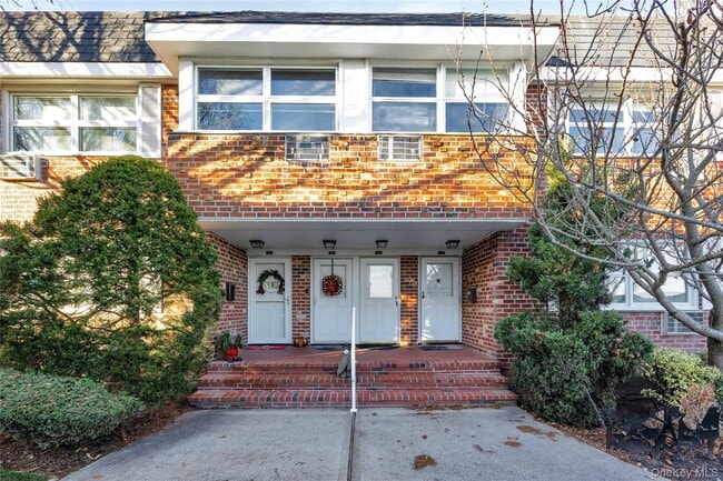 Building Photo - 750 Lido Blvd Unit 71A