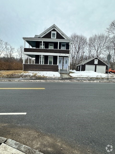 Building Photo - 382-384-384 Commercial St Unit 1 Rental