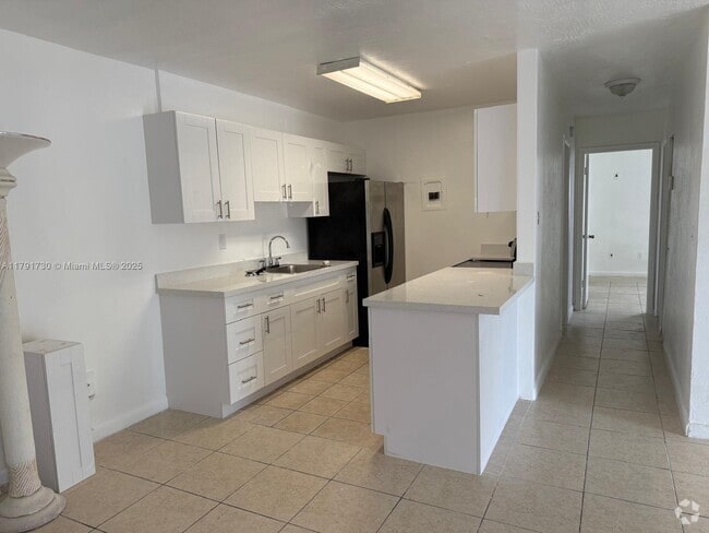 Building Photo - 5505 NW 7th St Unit W102 Rental