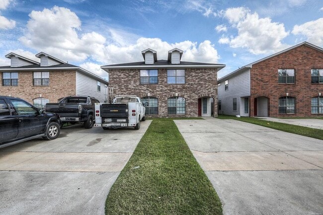 Photo - 10603 Pine Landing Dr