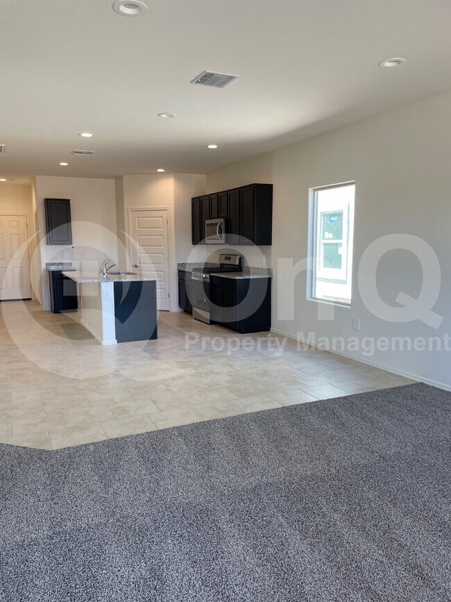 Photo - 10192 N Leopard Gecko Terrace