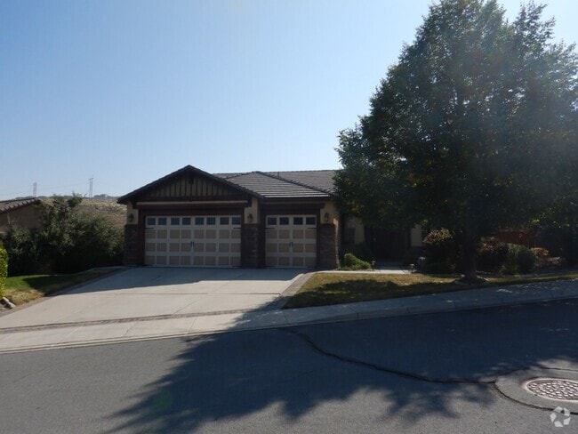 Building Photo - Gorgeous 3 D’ Andrea Ranch home