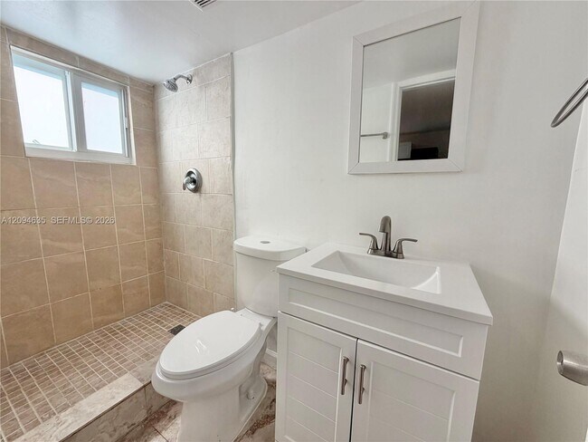 12435 SW 42nd St Unit 3