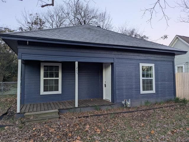 Photo - 205 N Wood St