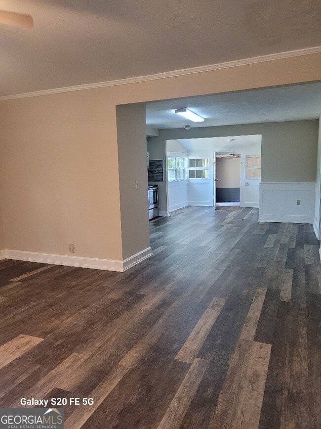 Photo - 959 Whitfield Rd