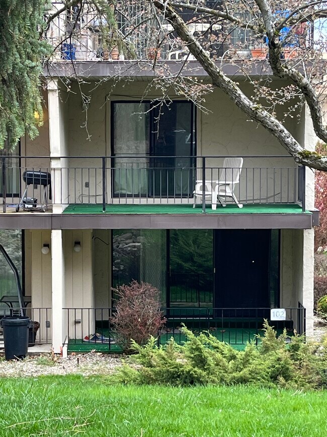 102 Bay Village Dr Condo Unit 102 Condo for Rent in Rochester, NY