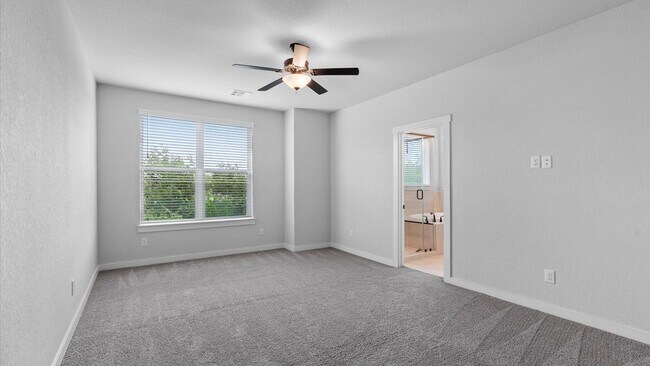 Photo - Modern Living in the Heart of San Antonio's Medical Center Area!