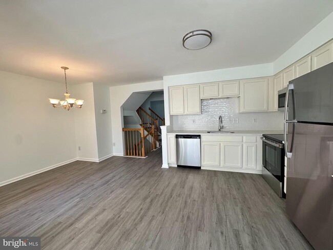 Photo - 58 Millstream Rd