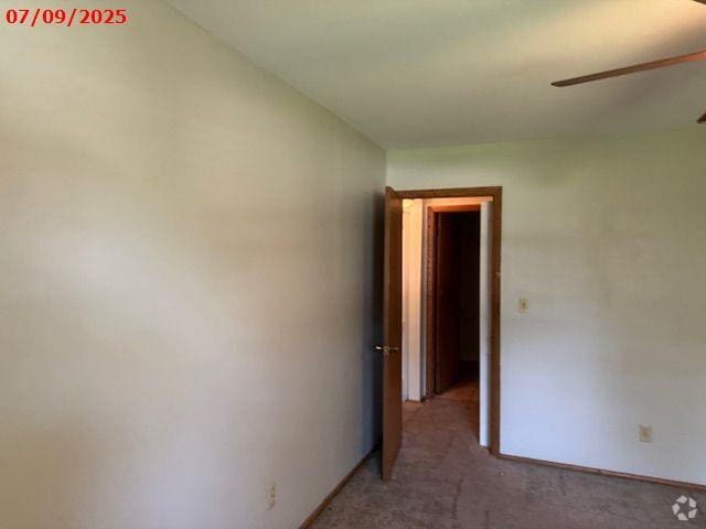 Building Photo - 2 bed 1.5 Bath Condo #203 Unit #203