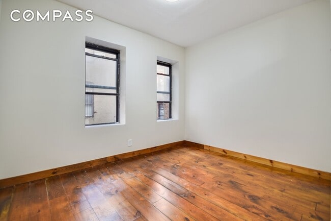 Photo - 329 Broome St Casa