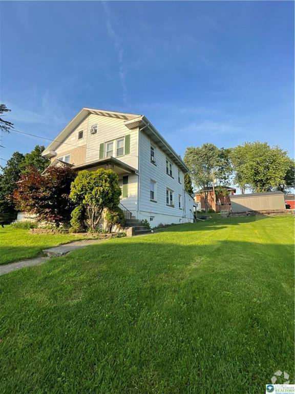 Building Photo - 1906 3rd St Rental