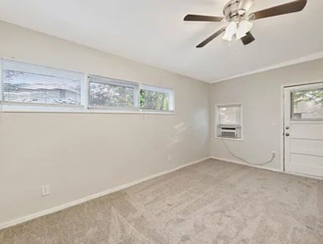 Photo - 6020 N East Park View St