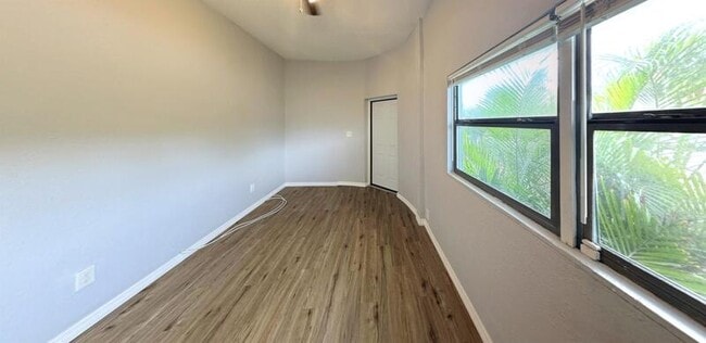 Photo - 14125 Palm St