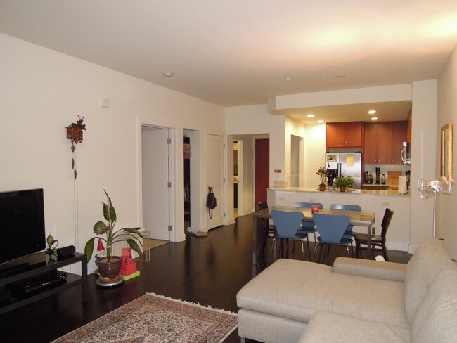 Photo - 585 9th St Unit 553