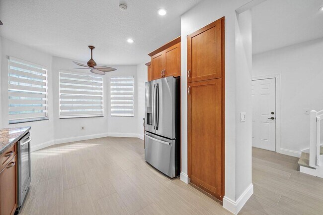 Photo - 5855 NW 42nd Way