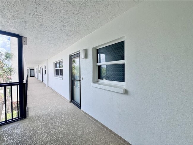 Photo - 244 St Augustine Ave