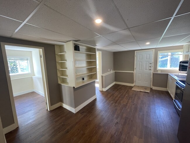 Photo - 35090 Ewert Ave