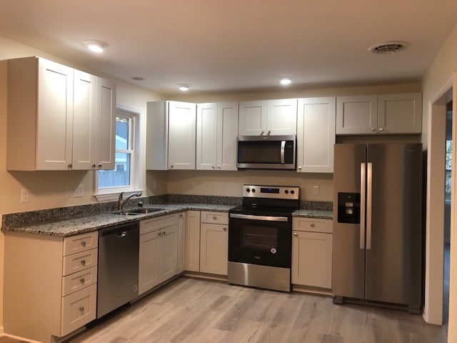 Building Photo - 405 Lossing Ave Rental