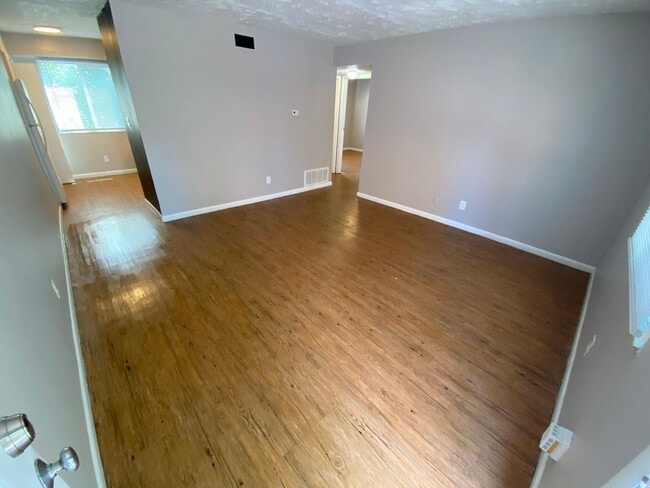 Photo - 451 Alden Ave Unit 451-4