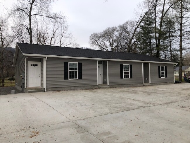 Building Photo - 107 Magnolia Ave Unit 105 Rental