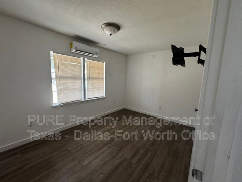 Photo - 2223 J B Jackson Jr Blvd Unit A4