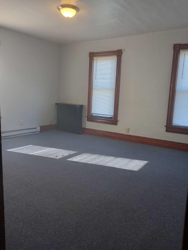 Photo - 268.5 E Main St