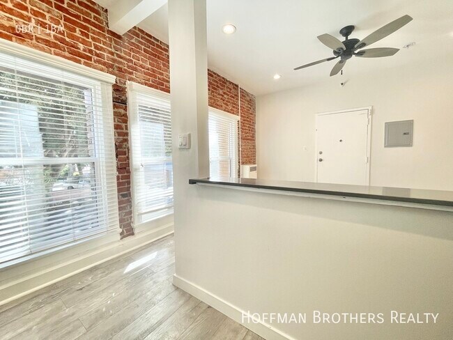 Photo - 1059 S Western Ave Unit 103A