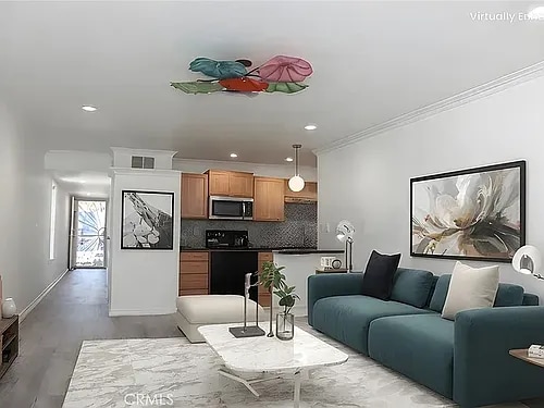 Photo - 604 Sunfish Way