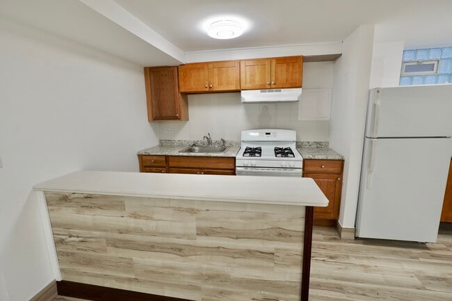 Photo - 6707 S Artesian Ave