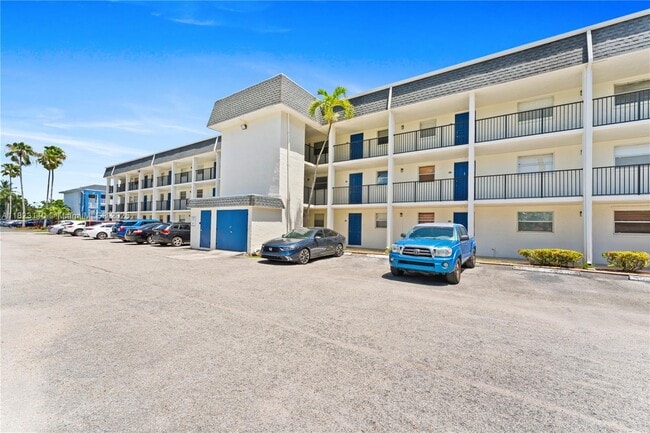 Photo - 5100 SW 64th Ave Unidad 204A Rental
