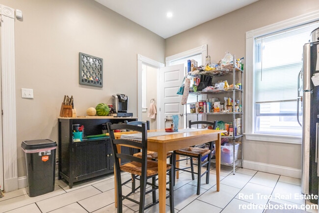 Photo - 35 Harbor View St Unidad 3