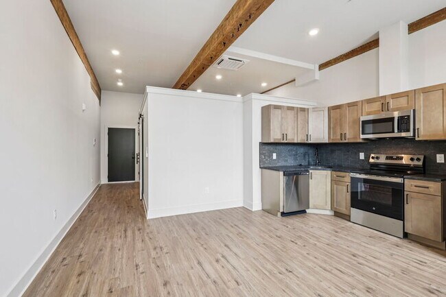 Photo - 201 Leverington Ave