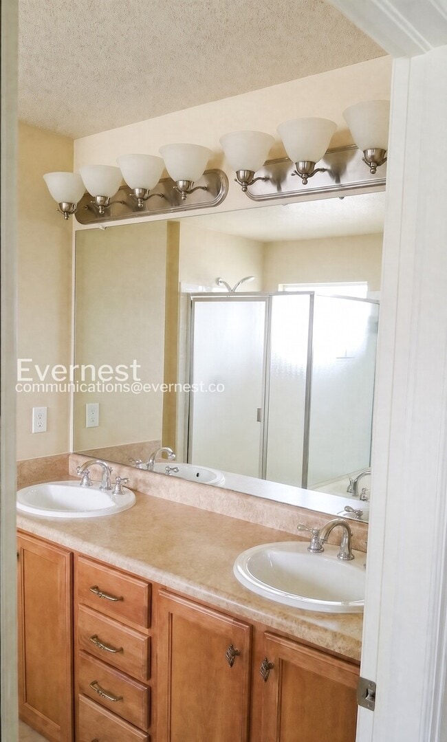 Photo - 3 Bed/3 Bath Home with Fenced Yard & Garage / Available Soon!