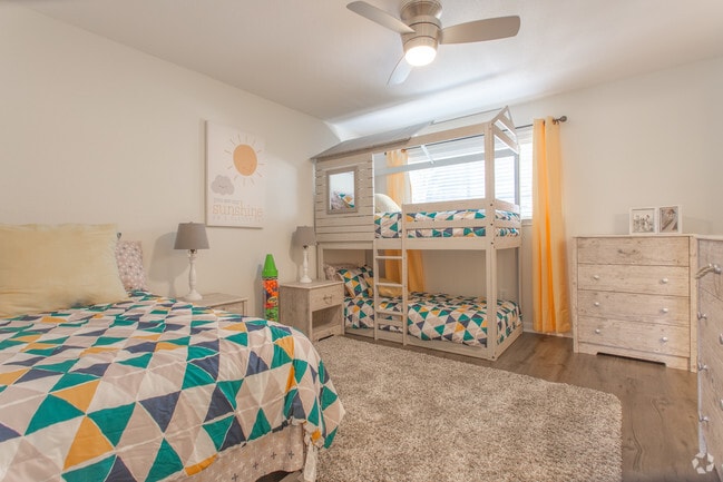 2 Br, Bedroom