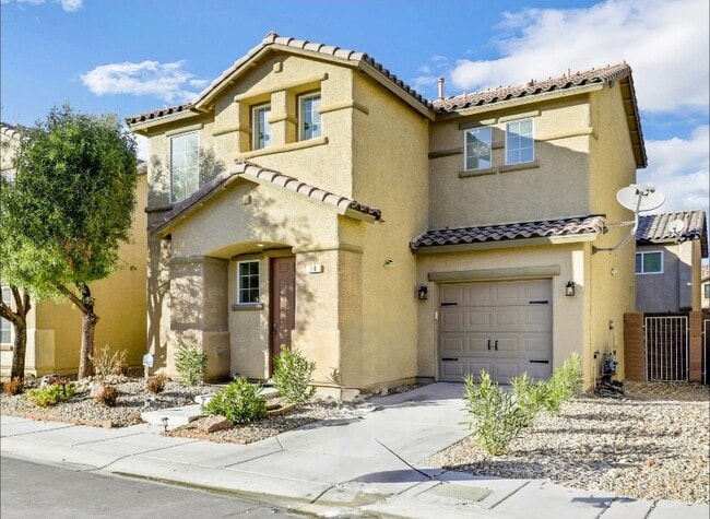 Building Photo - 30 Dovewood Ave