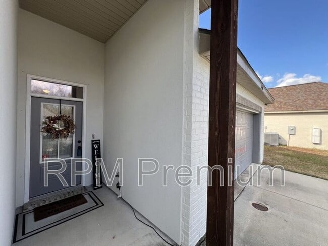 Photo - 14401 Sterling Oaks Dr