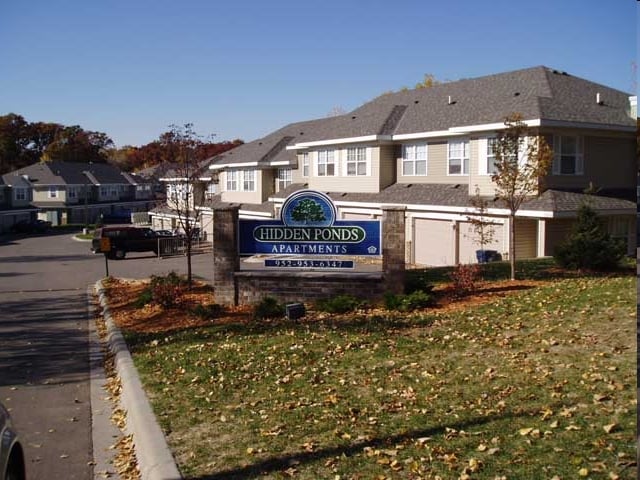 Hidden Ponds - Hidden Ponds Apartments