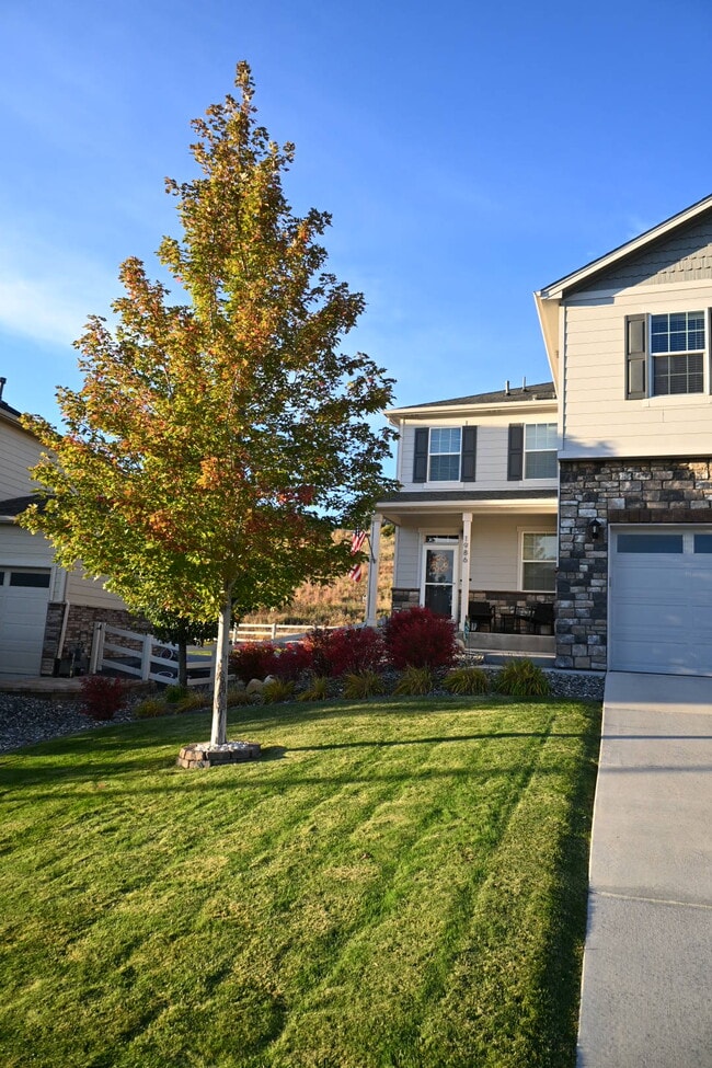 Photo - 1986 Shadow Creek Dr