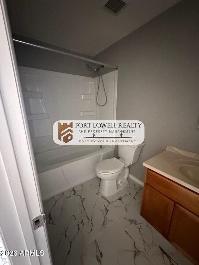 Photo - 2632 N 29th Pl