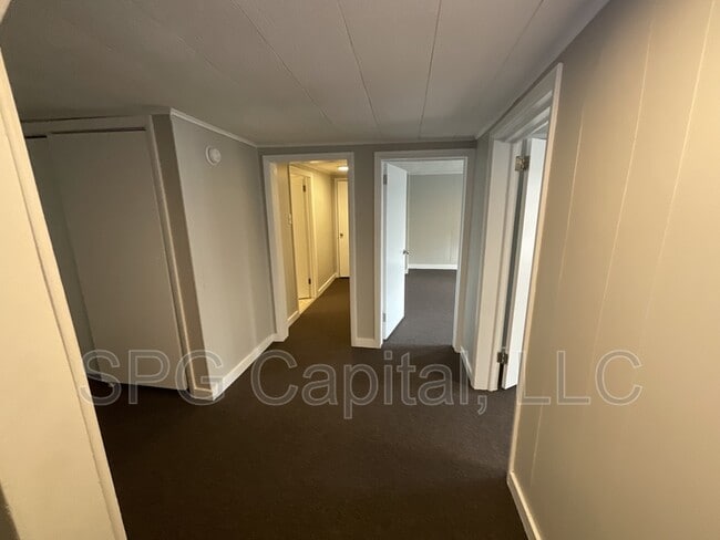 Photo - 218 N Pitt St