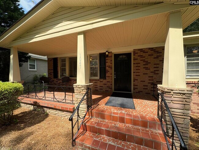Photo - 1047 S Holly St