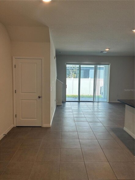 2913 Beluga Bay Dr