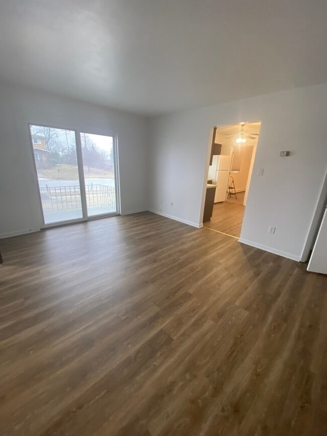 Photo - 116 S Cooper Rd Unit 1