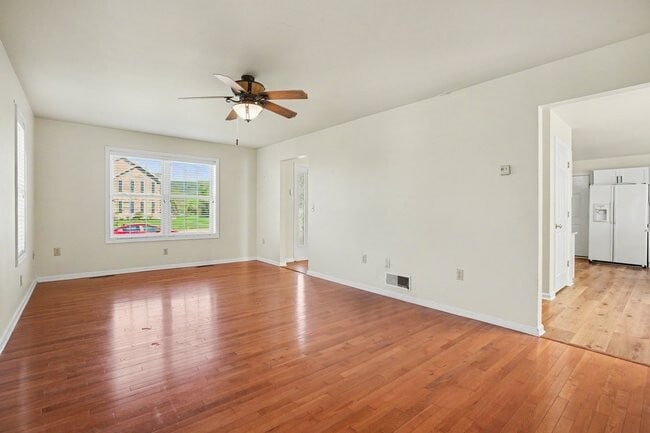 Photo - 65 Meade Dr