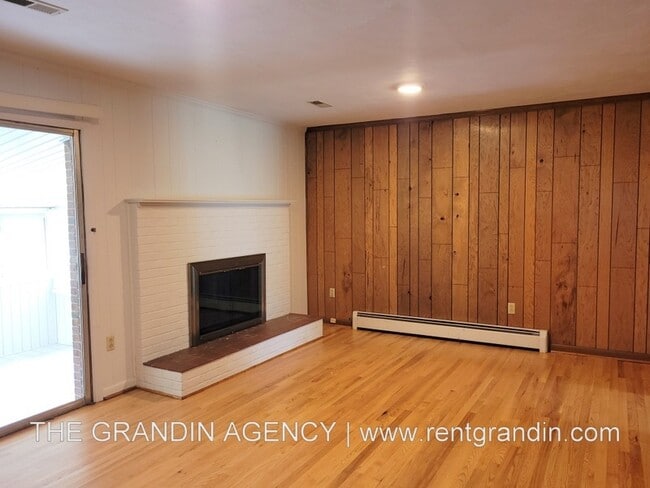 Photo - 312 Homeplace Dr