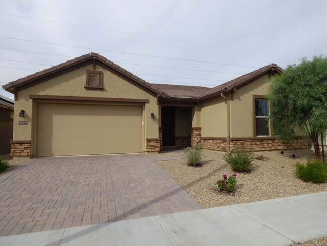Building Photo - Newer neighborhood in Goodyear!  All appliances included!